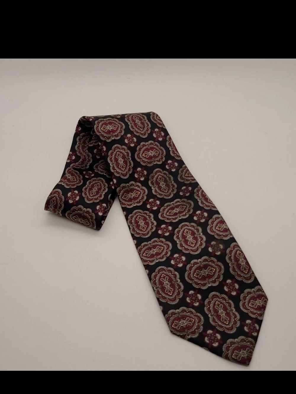 Kuppenheimer 100% Silk Tie - Black / Red Accents - Floral Men's Tie